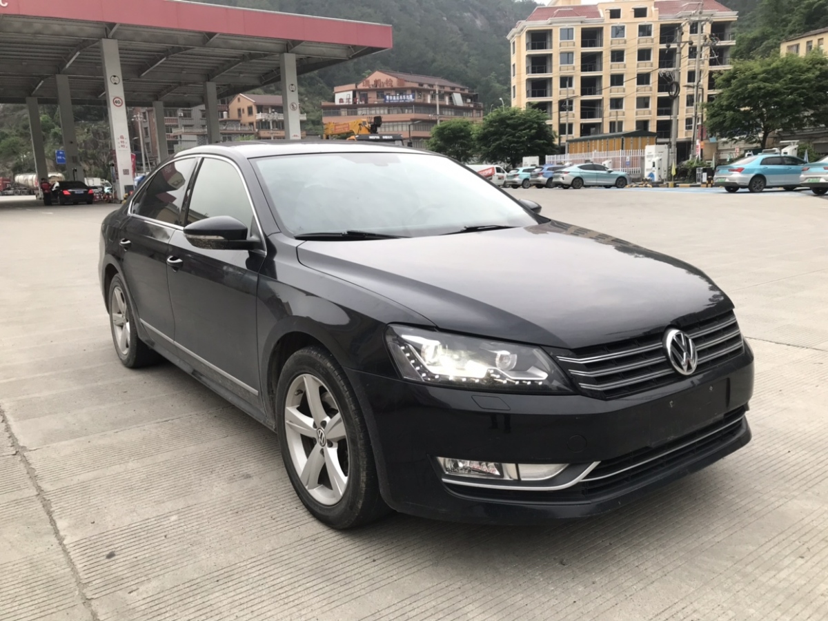 2014年9月大眾 帕薩特  2014款 1.8TSI DSG御尊版