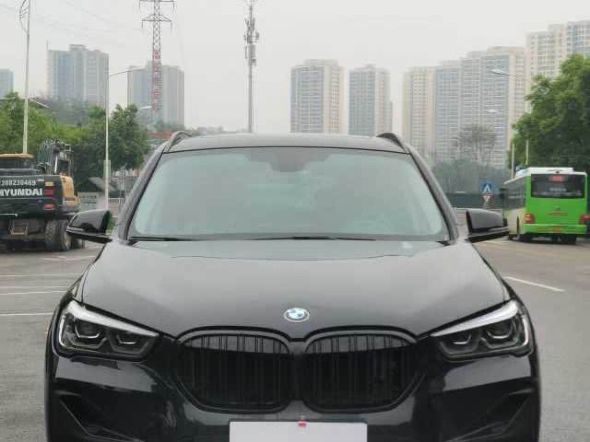 寶馬 寶馬X1  2022款 sDrive25Li 領(lǐng)先型圖片