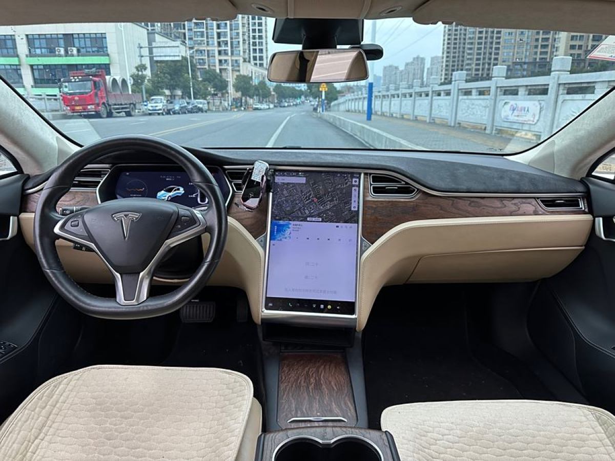 特斯拉 Model S  2017款 Model S 90D圖片