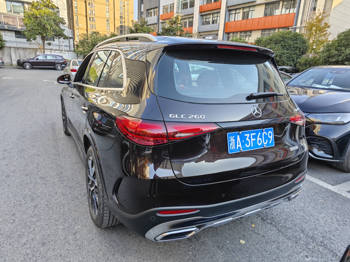 奔馳 奔馳GLC  2024款 改款 GLC 260 L 4MATIC 豪華型 5座圖片