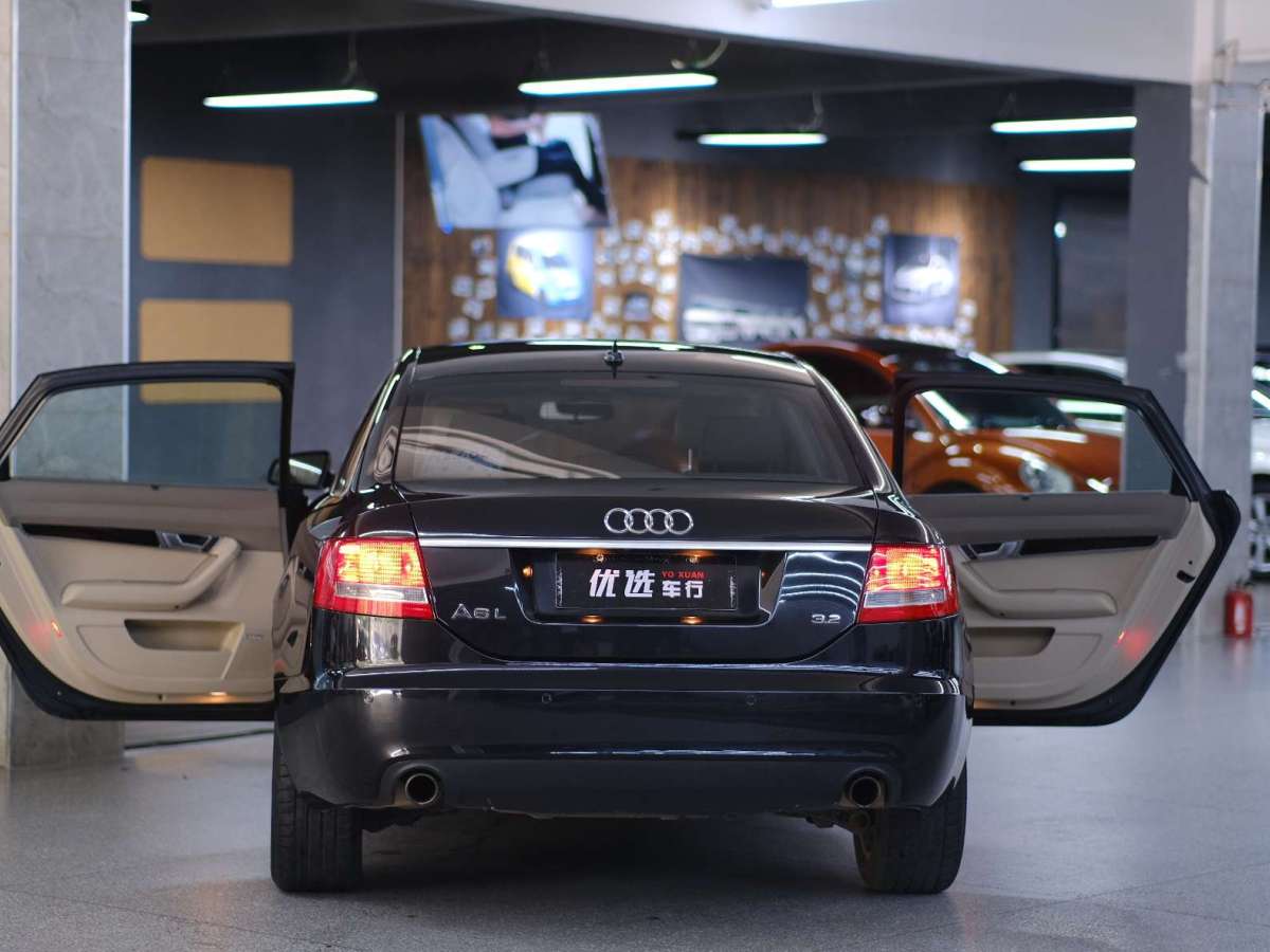 奧迪 奧迪A6L  2006款 3.2 FSI 尊享型圖片