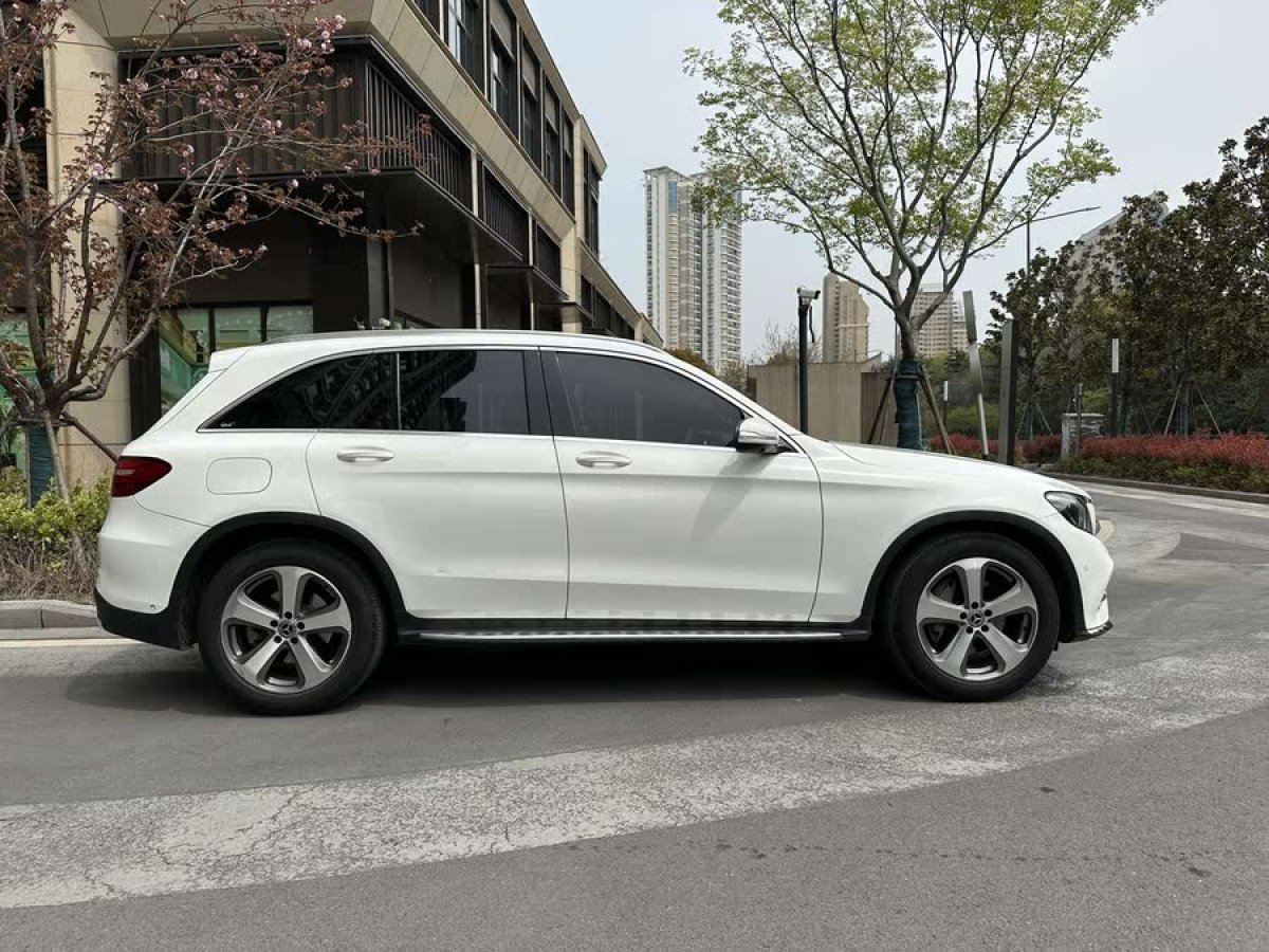 奔馳 奔馳GLC  2017款 GLC 260 4MATIC 豪華型圖片