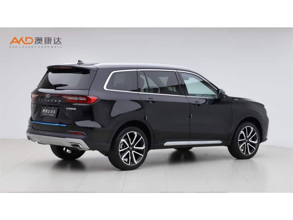 福特 領(lǐng)裕  2023款 EcoBoost 225 尊領(lǐng)型PLUS 7座（2/2/3）圖片