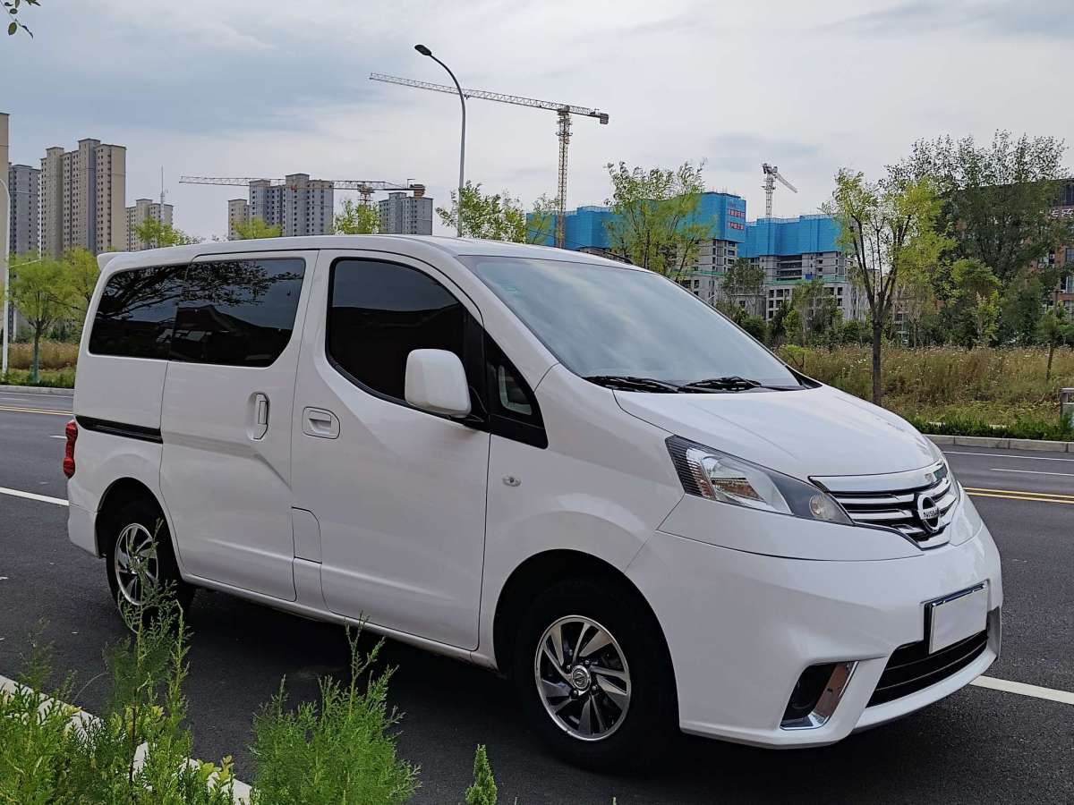 2019年4月日產(chǎn) NV200  2018款 1.6L CVT豪華型