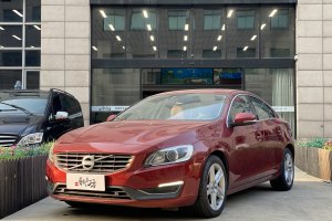 S60 沃爾沃 T5 智雅版