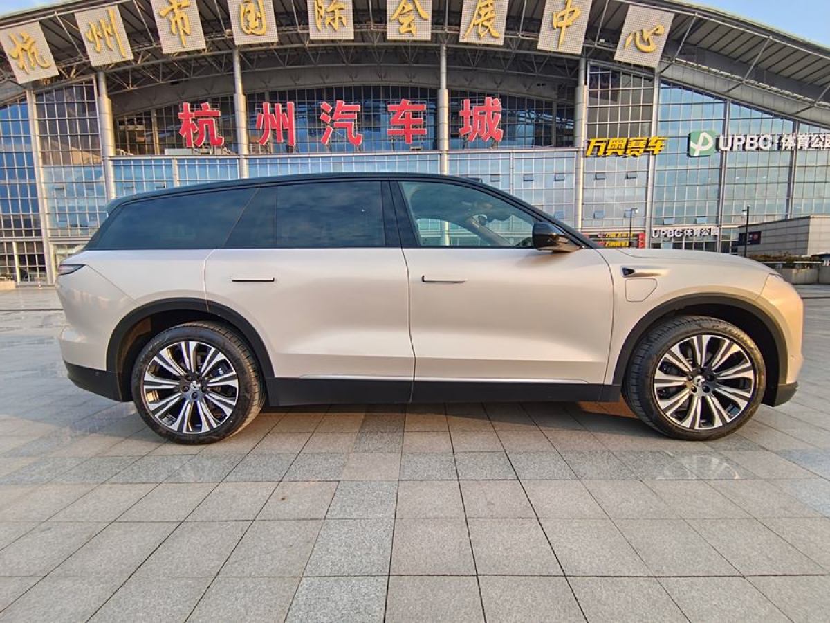 蔚來(lái) ES8  2023款 75kWh 行政版圖片