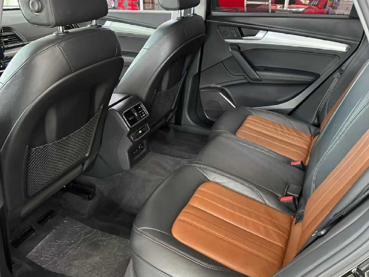 奧迪 Sport 奧迪RS Q8  2021款 RS Q8 4.0T圖片