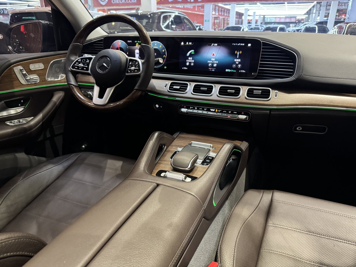 奔馳 奔馳GLS  2020款 GLS 450 4MATIC豪華型圖片