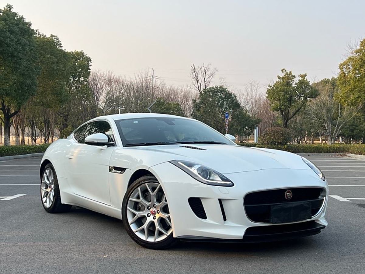 捷豹 F-TYPE  2015款 3.0T 硬頂版圖片