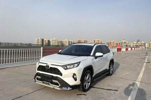 RAV4榮放 豐田 2.0L CVT兩驅(qū)風(fēng)尚Plus版