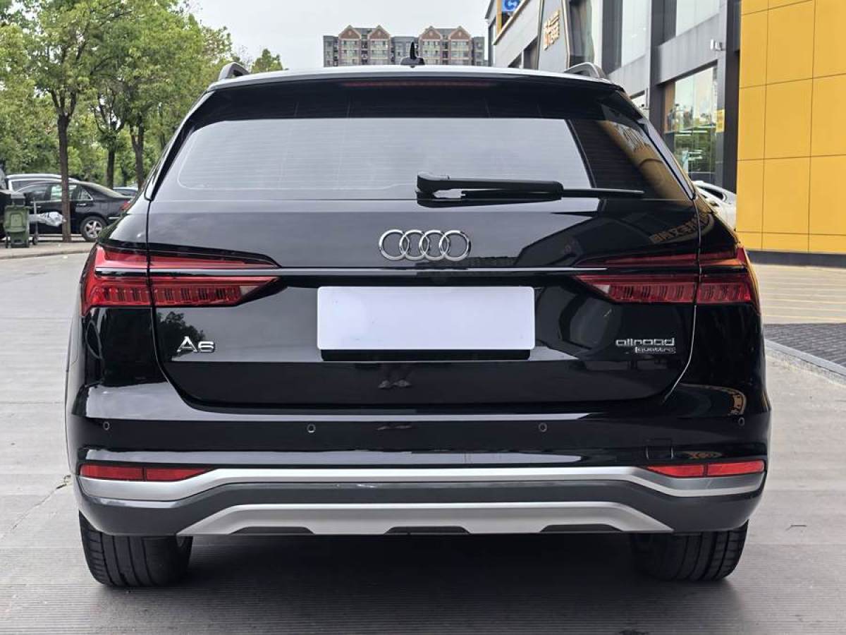 奧迪 奧迪A6  2021款 Allroad 探索家 55 TFSI 尊享越野型圖片