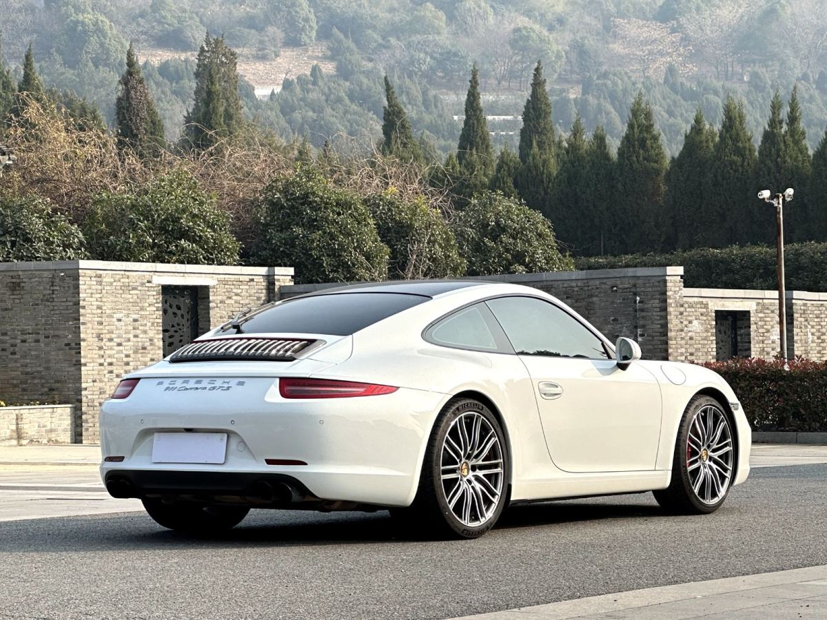  保時(shí)捷911 2015款 Carrera 3.4L Style Edition圖片