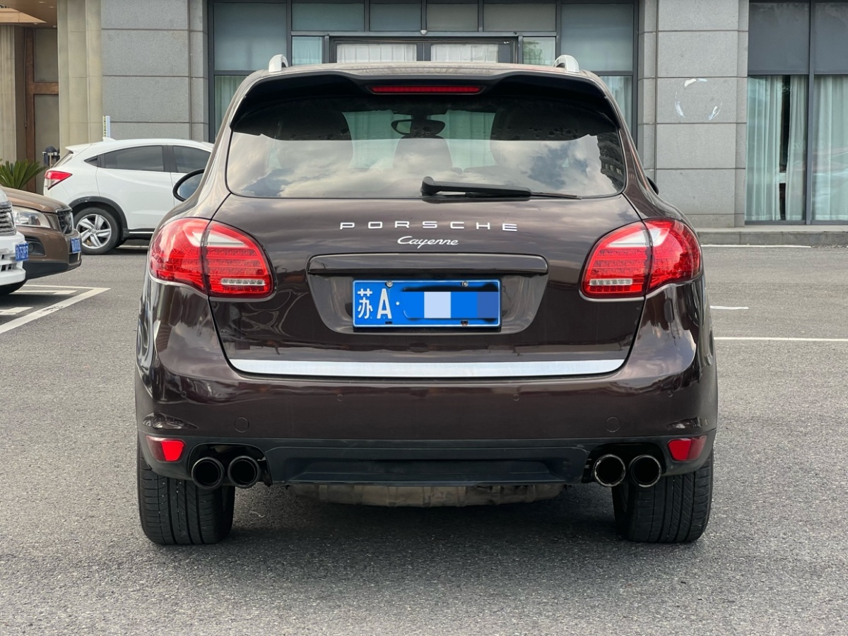 保時(shí)捷 Cayenne  2014款 Cayenne Platinum Edition 3.0T圖片