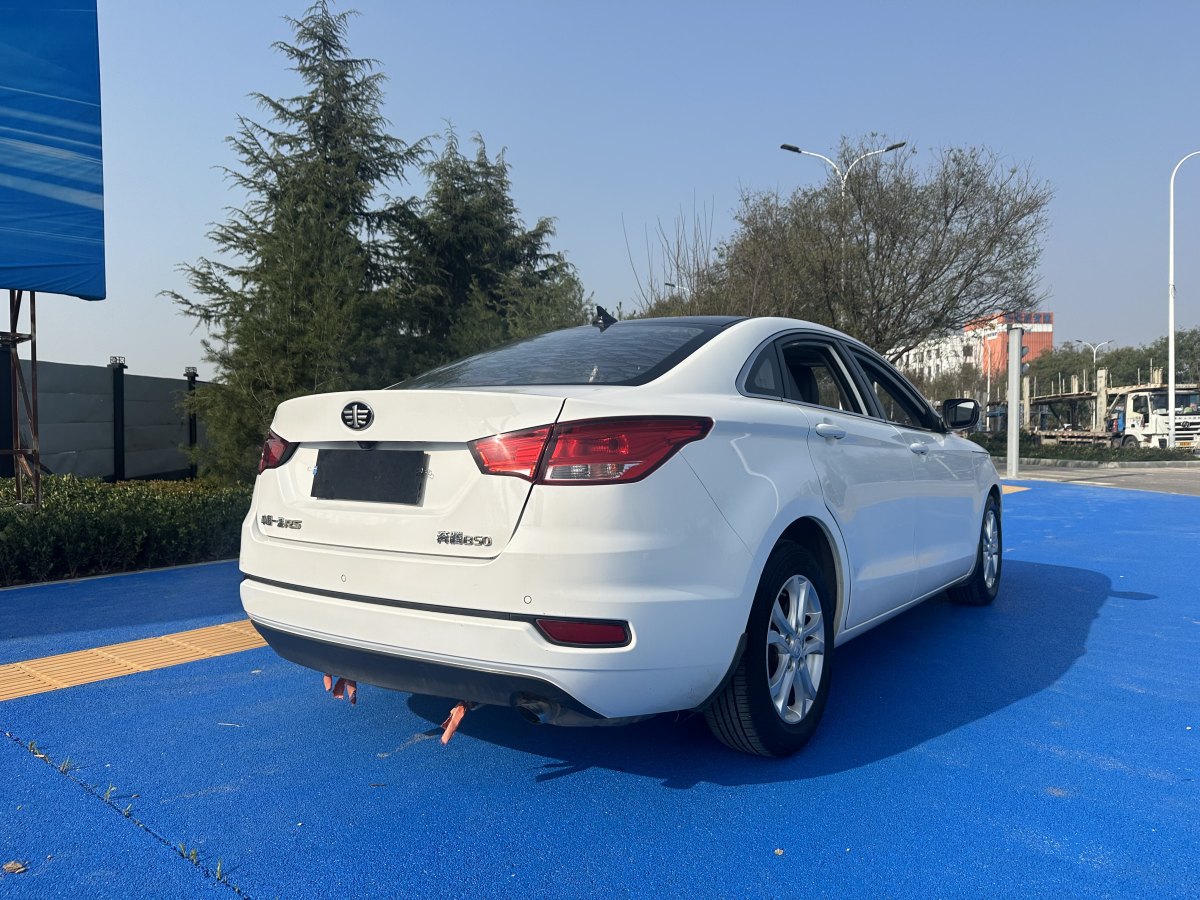 奔騰 B50  2016款 1.6L 手動豪華型圖片