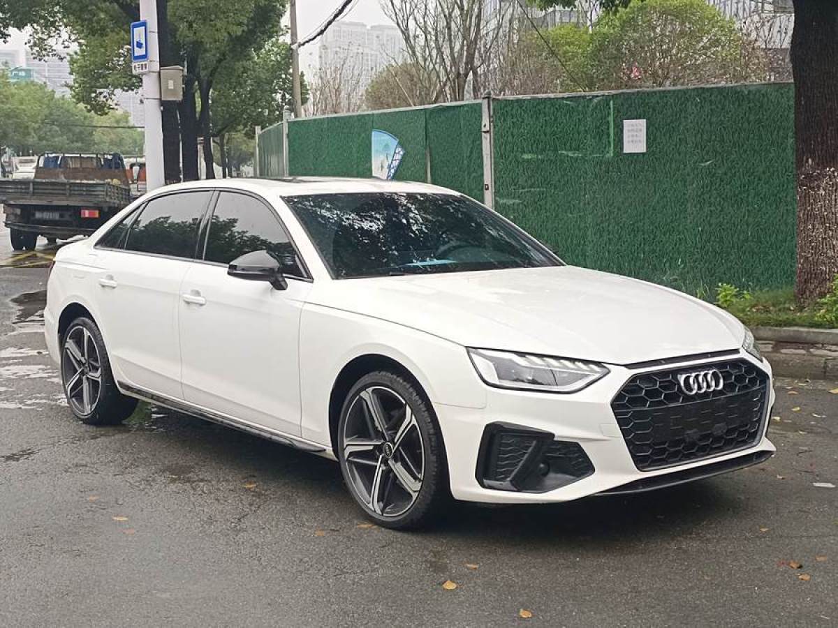 奧迪 奧迪A4L  2023款 40 TFSI 豪華動(dòng)感型圖片