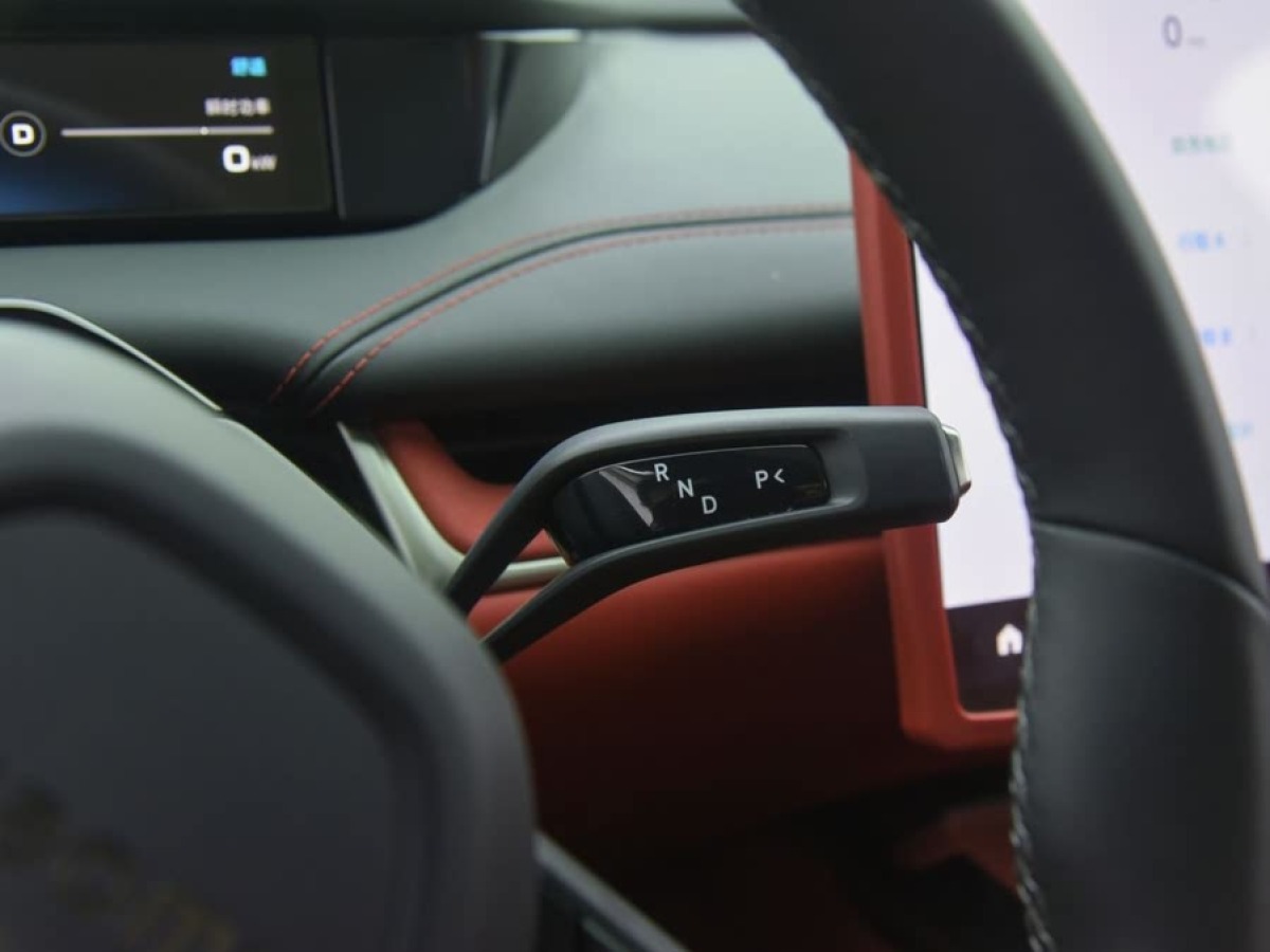 小米 小米SU7  2024款 830km 后驅(qū)超長續(xù)航高階智駕Pro版圖片