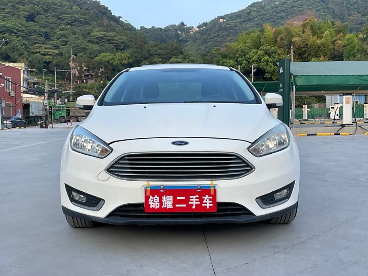 福特 ?？怂? 2015款 三廂 EcoBoost 125 自動(dòng)超能風(fēng)尚型圖片