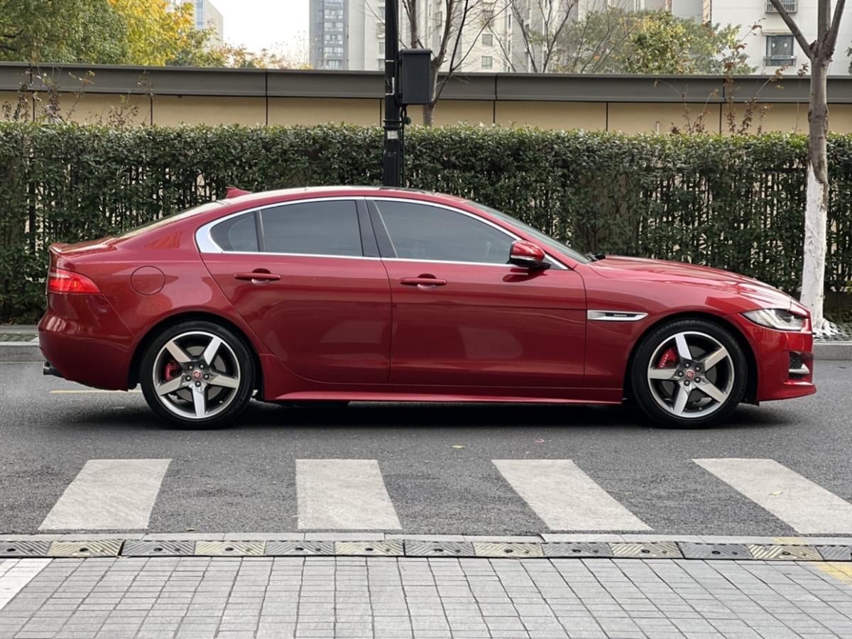 捷豹 XE  2015款 2.0T 200PS R-Sport圖片