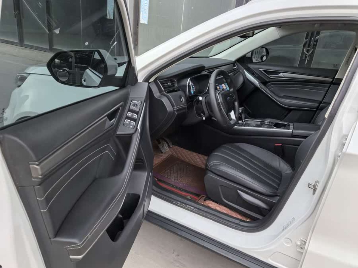 福特 領(lǐng)界  2020款 領(lǐng)界S EcoBoost 145 CVT鉑領(lǐng)型圖片