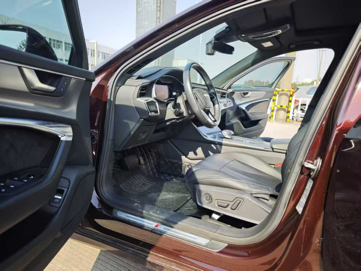 奧迪 奧迪A6L  2019款 40 TFSI 豪華動感型圖片