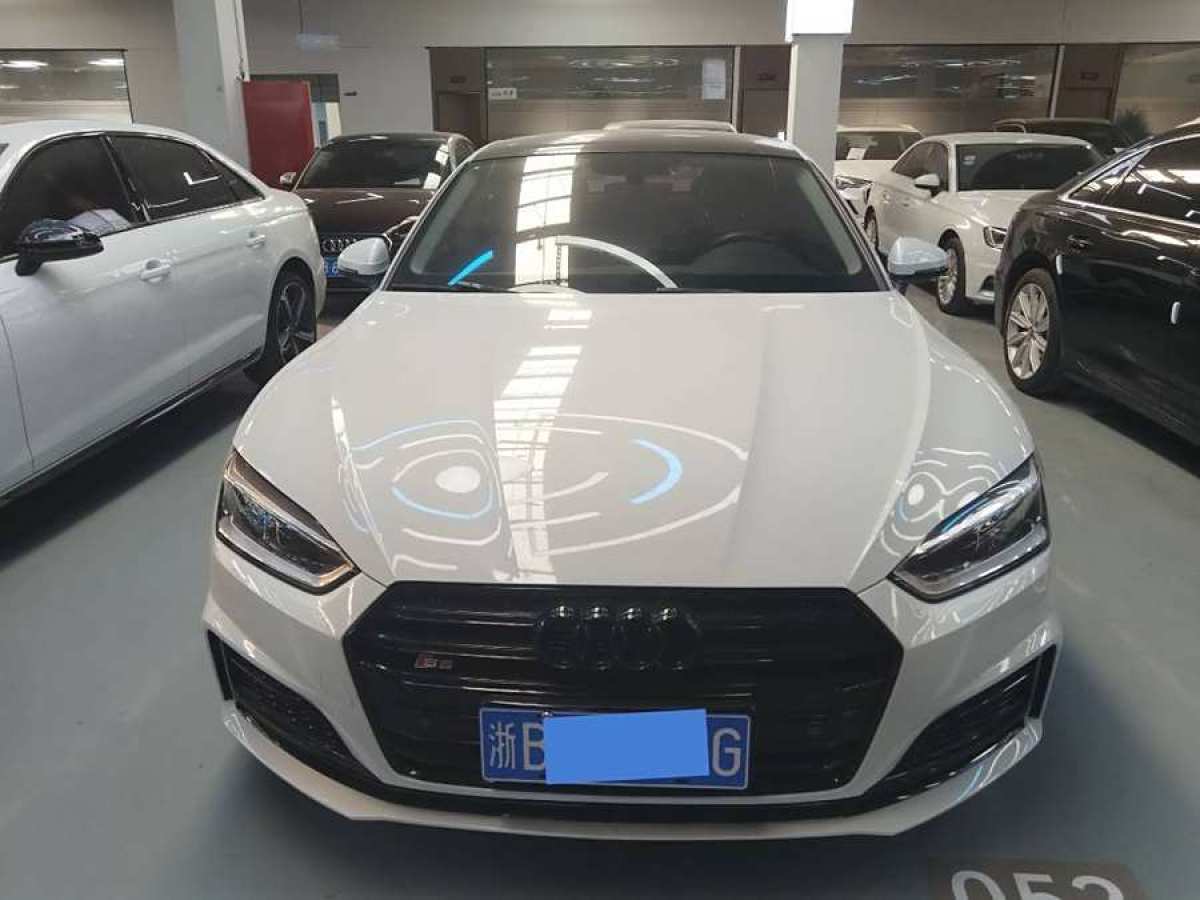 奧迪 奧迪A5  2017款 Sportback 40 TFSI 時(shí)尚型圖片