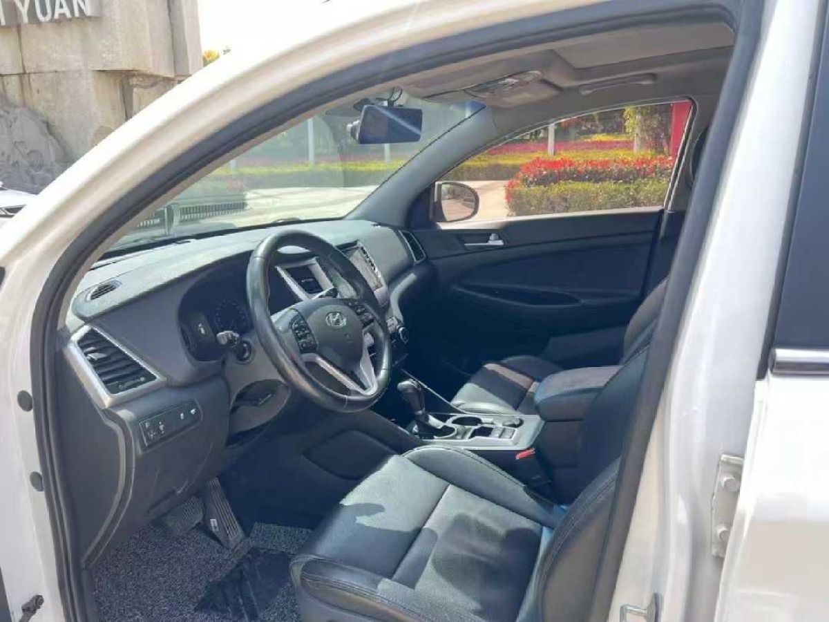 現(xiàn)代 名圖  2016款 1.8 GLS 智能型圖片