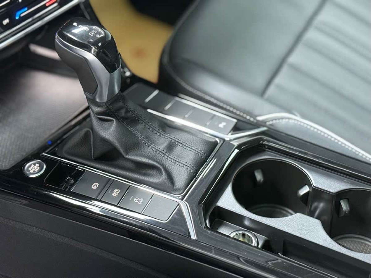 大眾 帕薩特  2022款 330TSI 精英版圖片