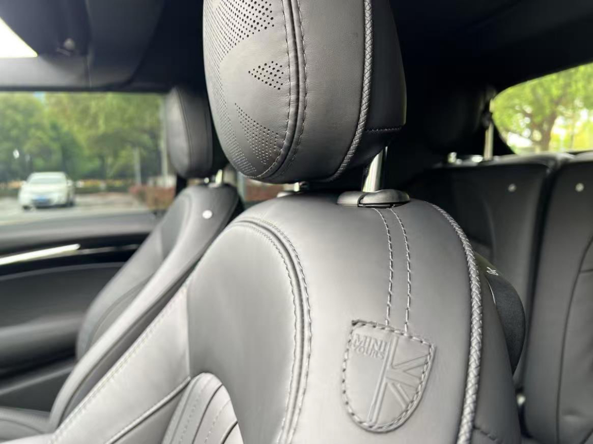 MINI MINI  2023款 2.0T COOPER S CABRIO 藝術(shù)家圖片