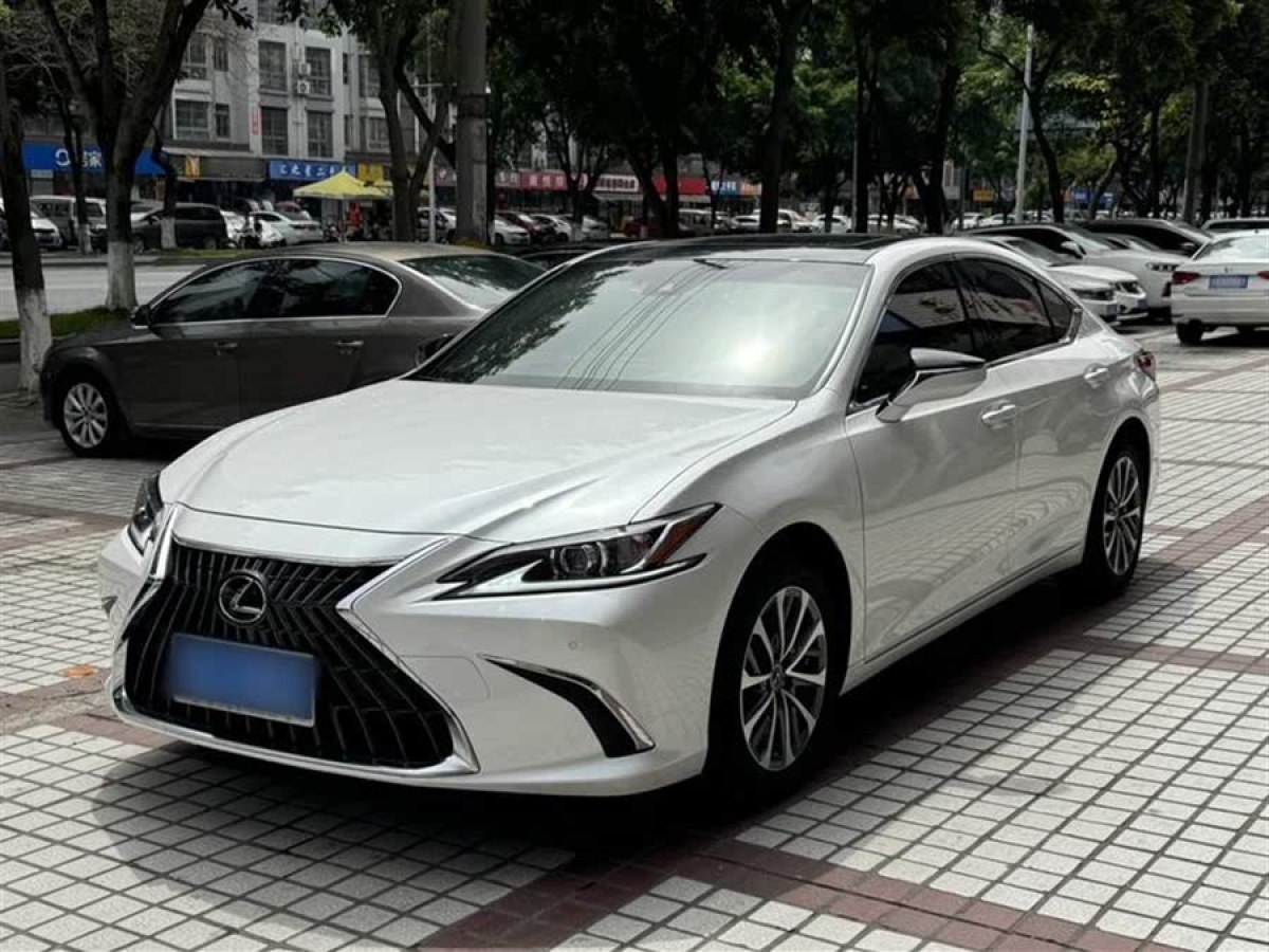 雷克薩斯 ES  2022款 200 卓越版圖片