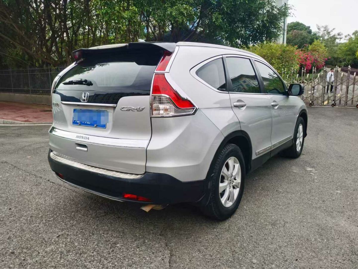 本田 CR-V  2012款 2.4L 四驅(qū)尊貴導(dǎo)航版圖片