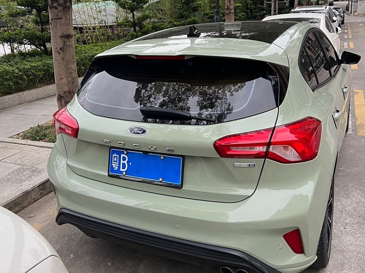 福特 ?？怂? 2020款 兩廂 EcoBoost 180 自動(dòng)ST Line圖片