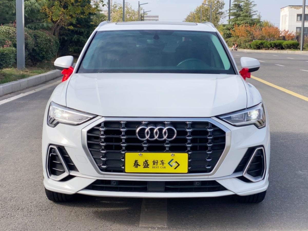 奧迪 奧迪Q3  2020款 35 TFSI 進(jìn)取動(dòng)感型圖片