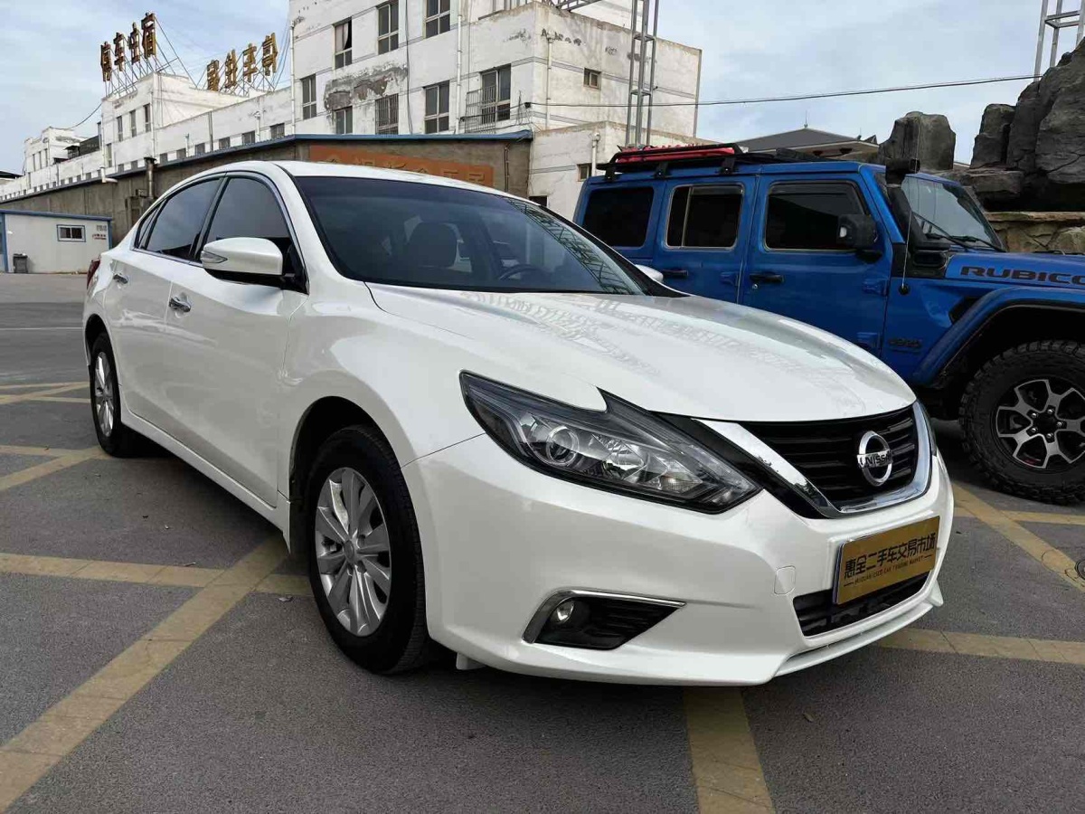 日產(chǎn) 天籟  2016款 改款 2.0L XL舒適版圖片