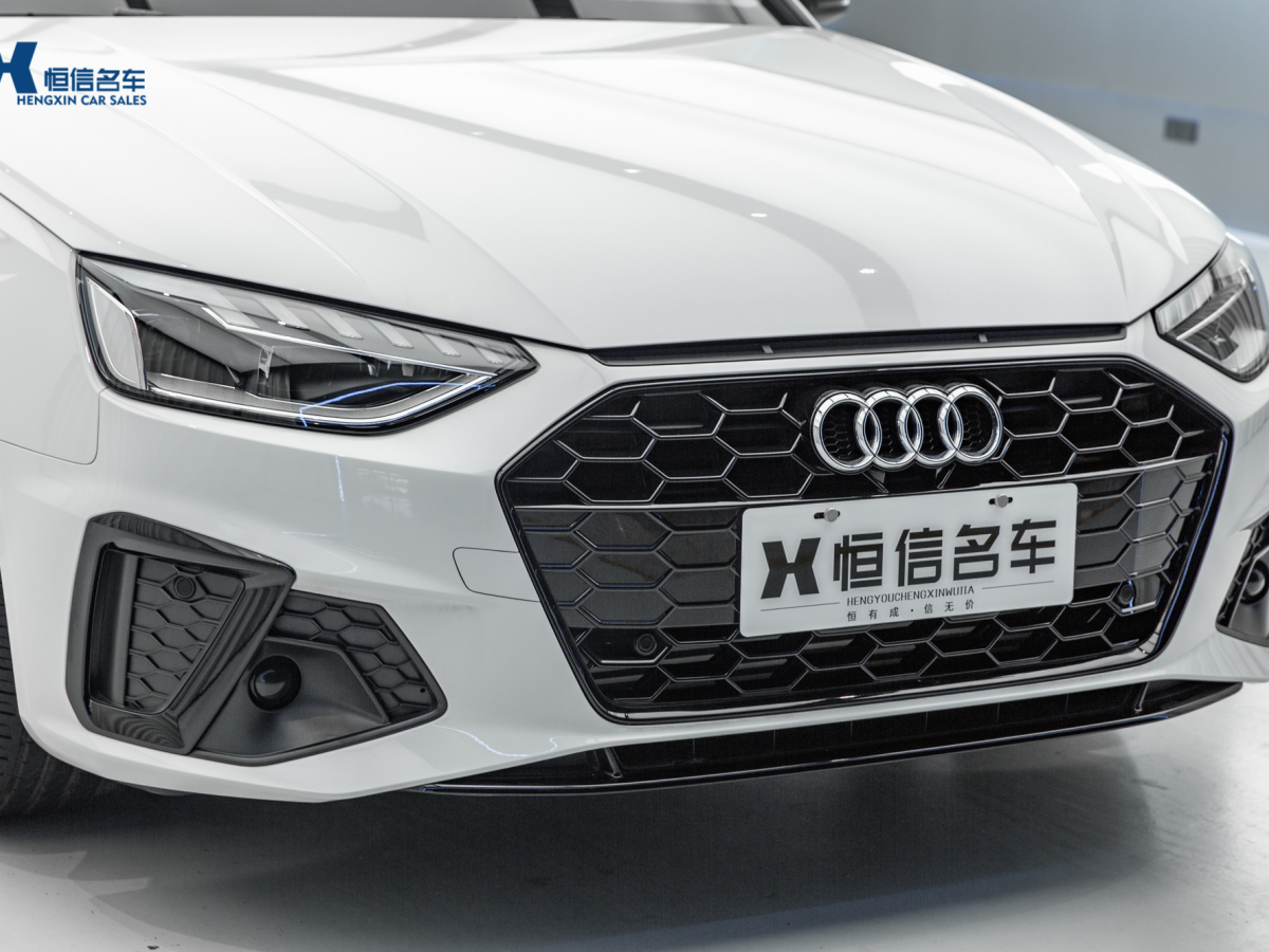 奧迪 奧迪A4L  2022款 40 TFSI 豪華動感型圖片