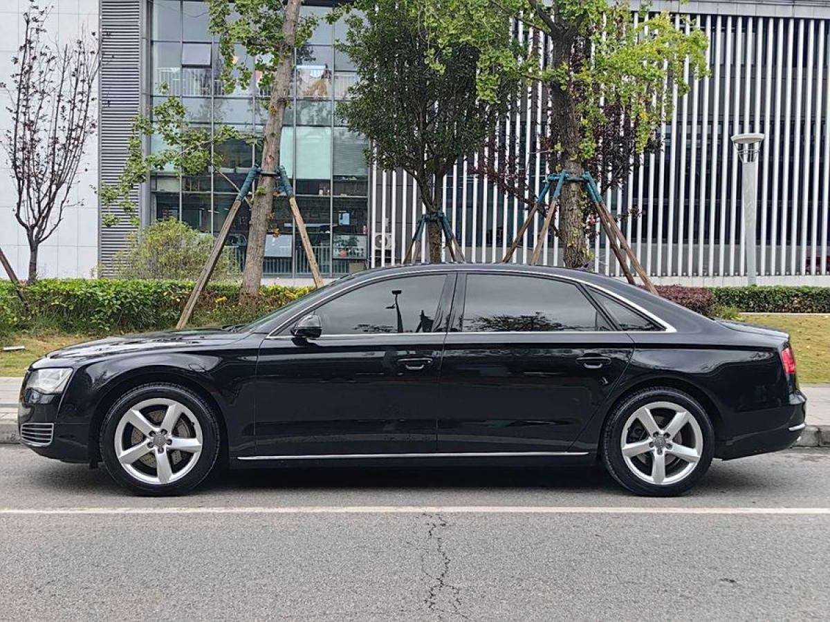 奧迪 奧迪A8  2013款 A8L 45 TFSI quattro舒適型圖片