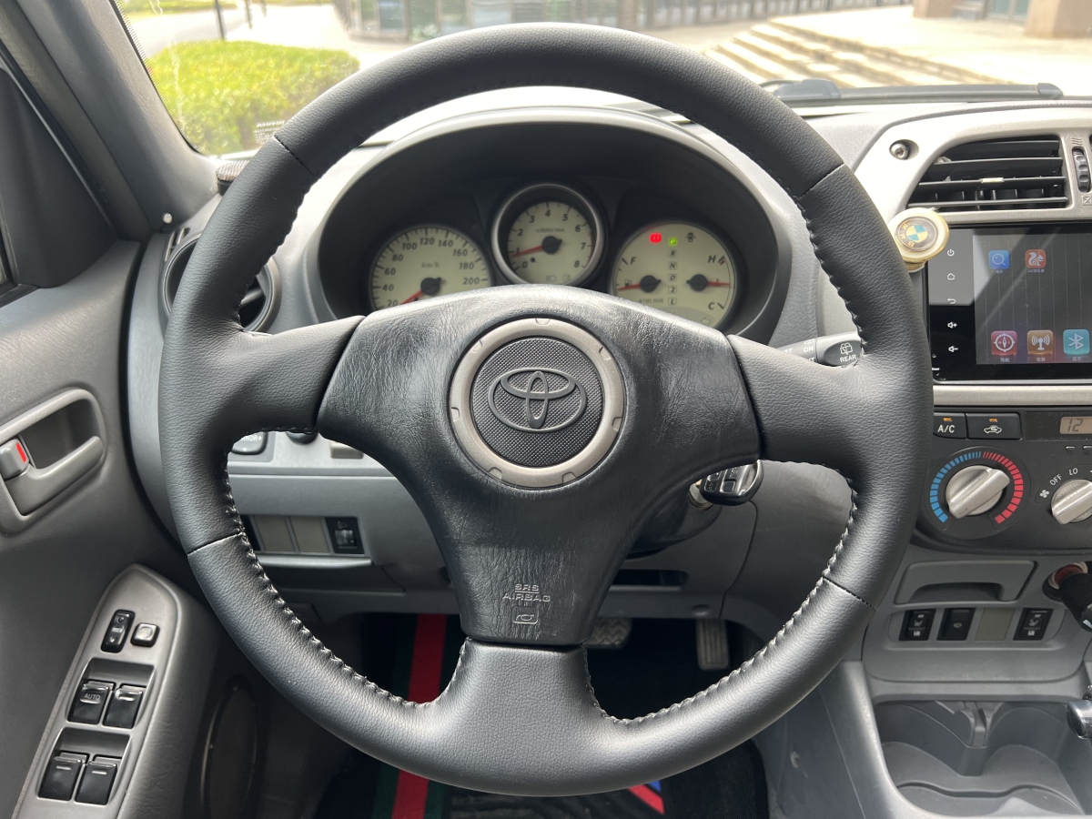 豐田 RAV4  2004款 2.0 五門圖片