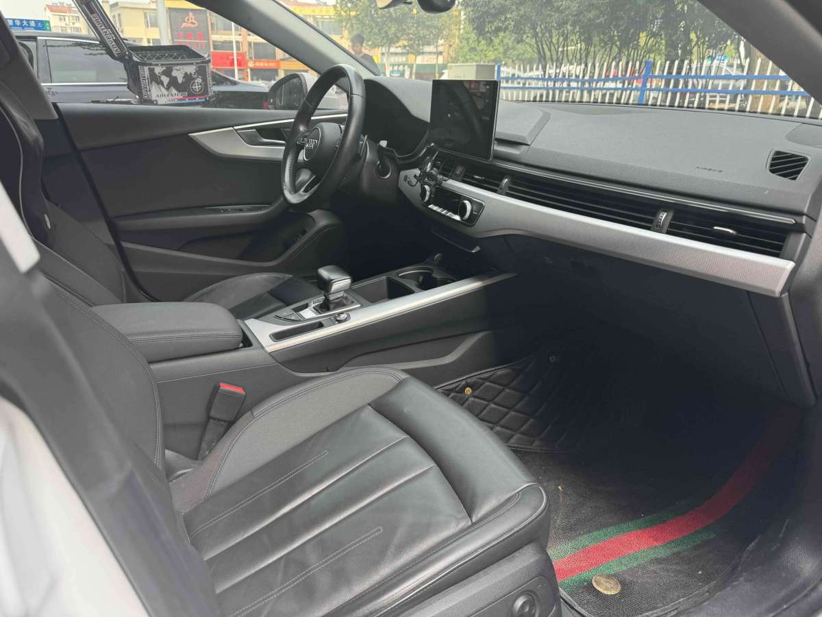 2021年04月奧迪 奧迪A5  2021款 Sportback 40 TFSI 時(shí)尚動(dòng)感型