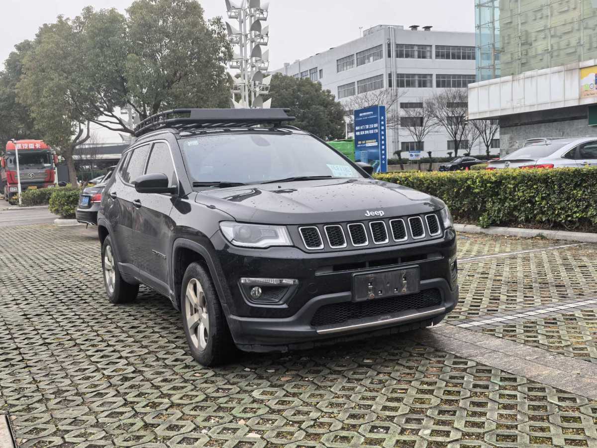 Jeep 指南者  2021款 220T 自動(dòng)領(lǐng)先版圖片