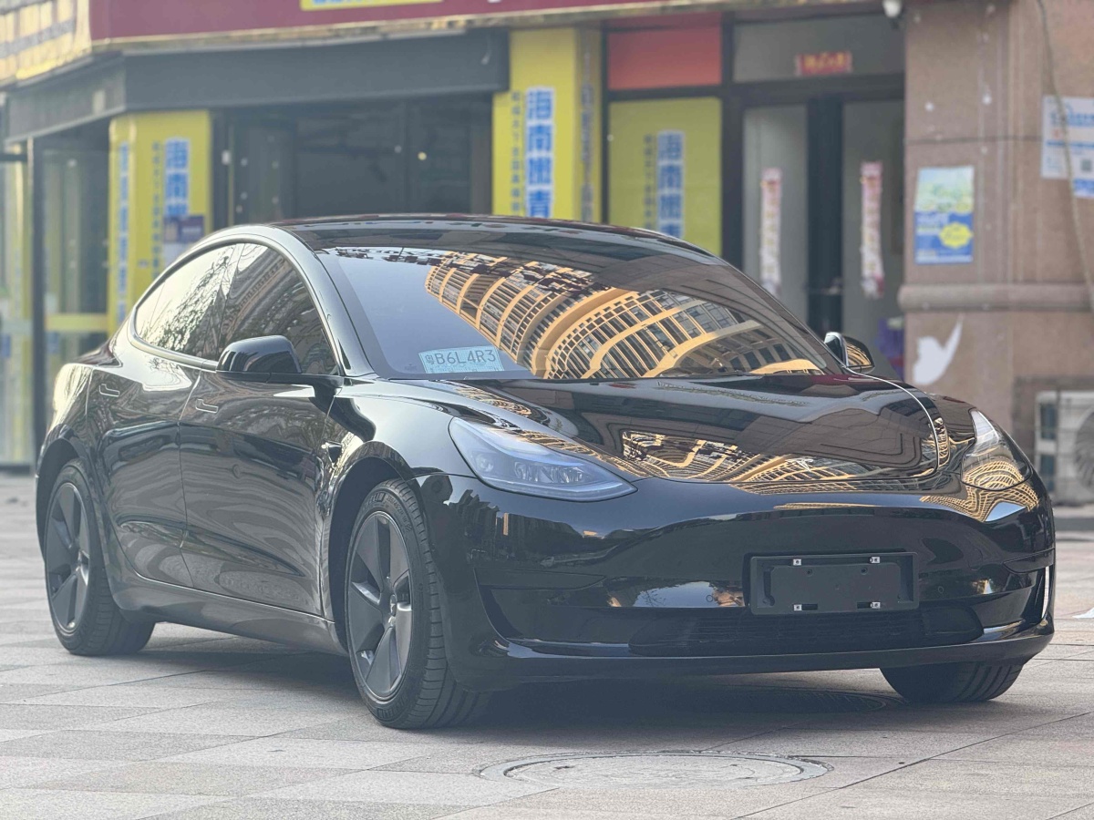 特斯拉 Model Y  2022款 改款 后輪驅(qū)動版圖片