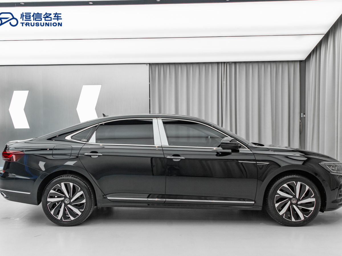 大眾 帕薩特  2022款 330TSI 豪華版圖片