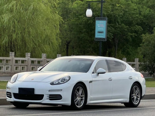 保时捷 Panamera  2016款 Panamera 4 Executive Edition 3.0T