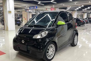 fortwo smart 1.0 MHD 硬頂標(biāo)準(zhǔn)版