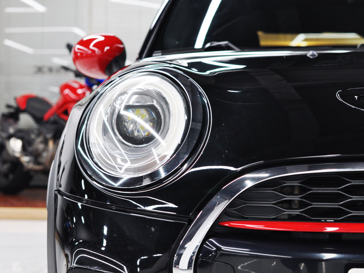 MINI JCW  2016款 2.0T JOHN COOPER WORKS 先锋派图片