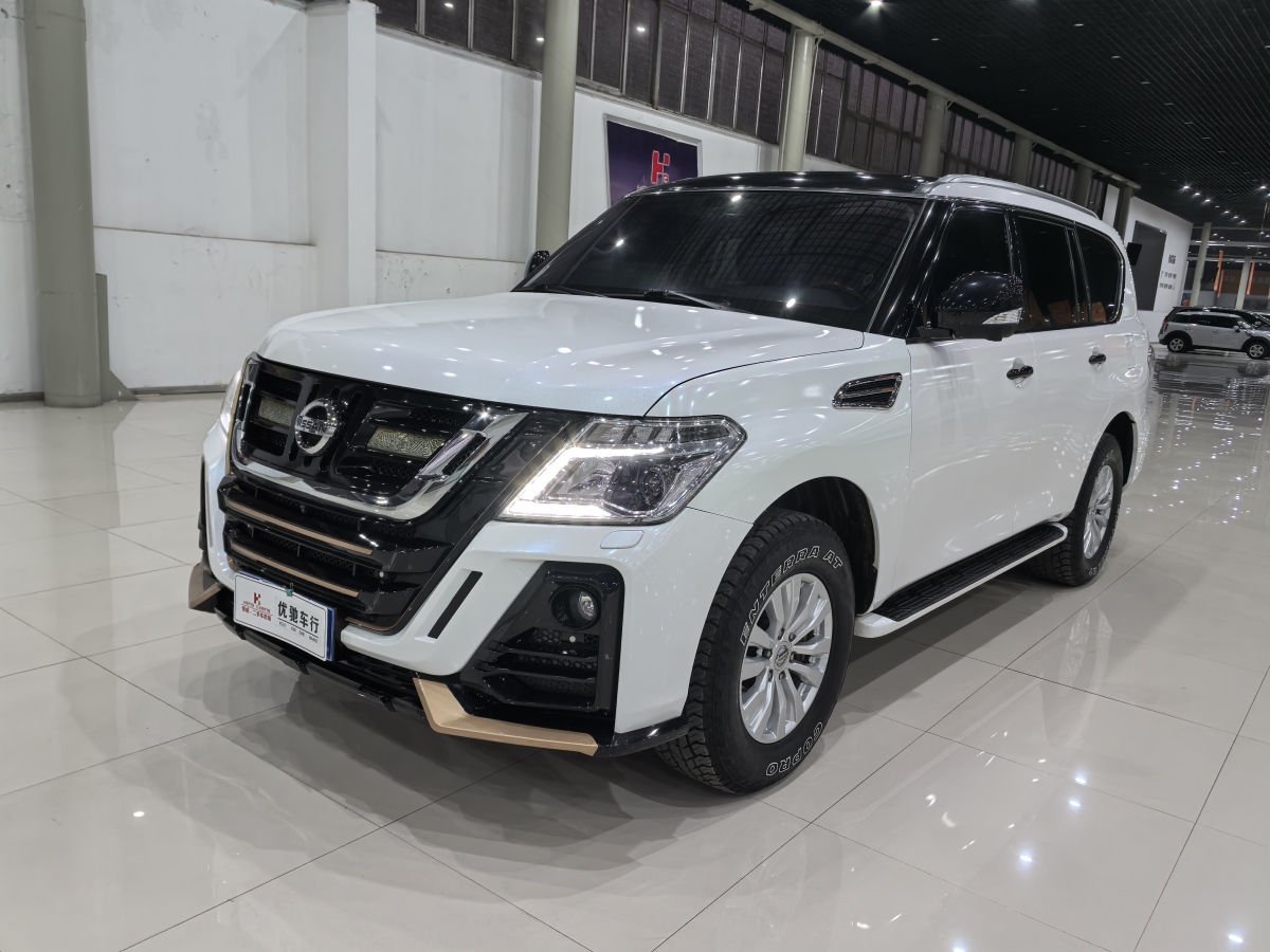 日產(chǎn) 途樂(lè)  2018款 4.0L 鉑金型圖片