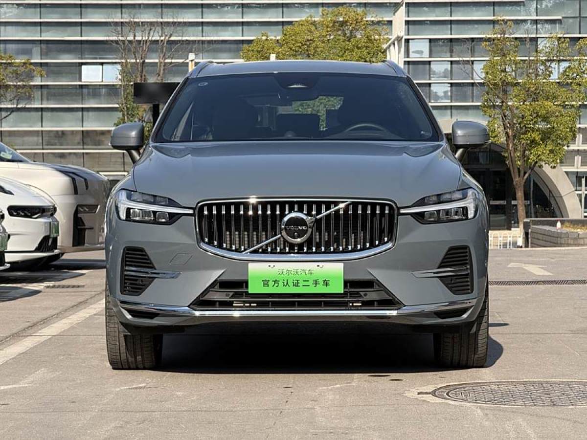 沃爾沃 XC60新能源  2024款 T8 插電混動(dòng) 長續(xù)航四驅(qū)智雅豪華版圖片