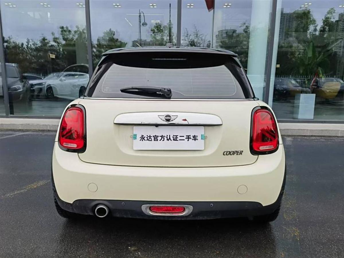 2018年7月MINI CLUBMAN  2016款 改款 1.5T COOPER