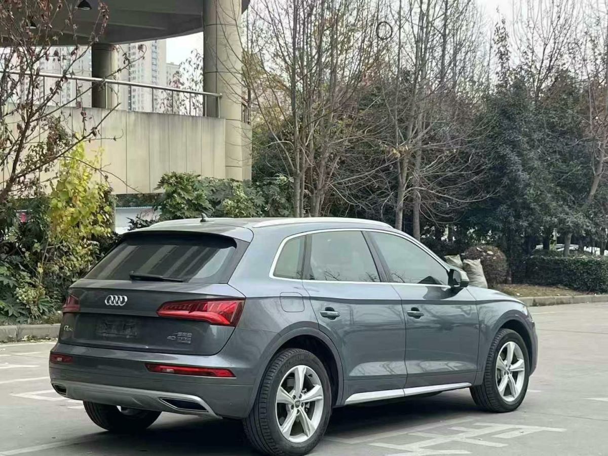 奧迪 奧迪Q3  2020款 35 TFSI 時尚動感型圖片