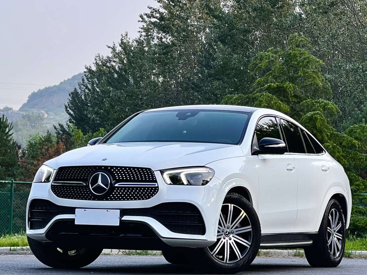 奔驰 奔驰GLE轿跑  2020款 GLE 350 4MATIC 轿跑SUV 时尚型图片