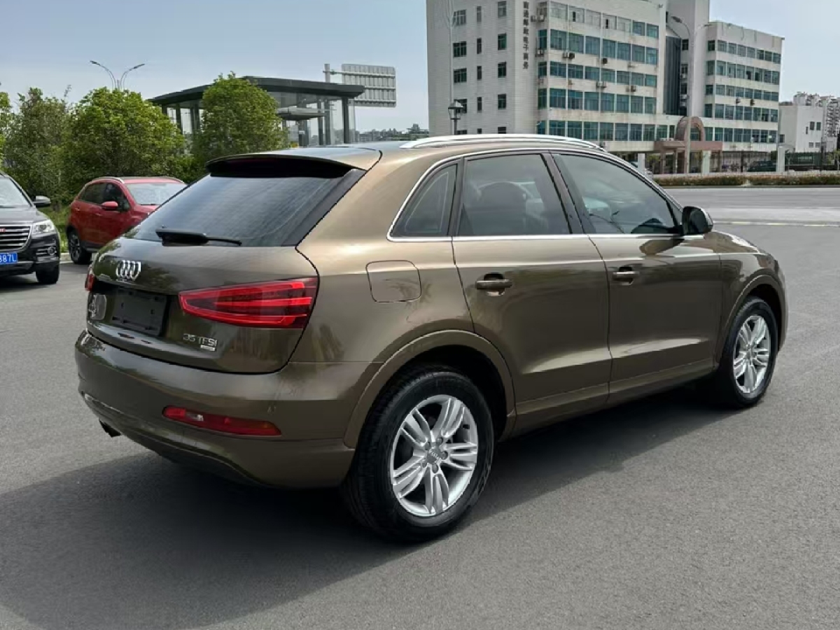 奧迪 奧迪Q3  2015款 35 TFSI quattro 技術(shù)型圖片