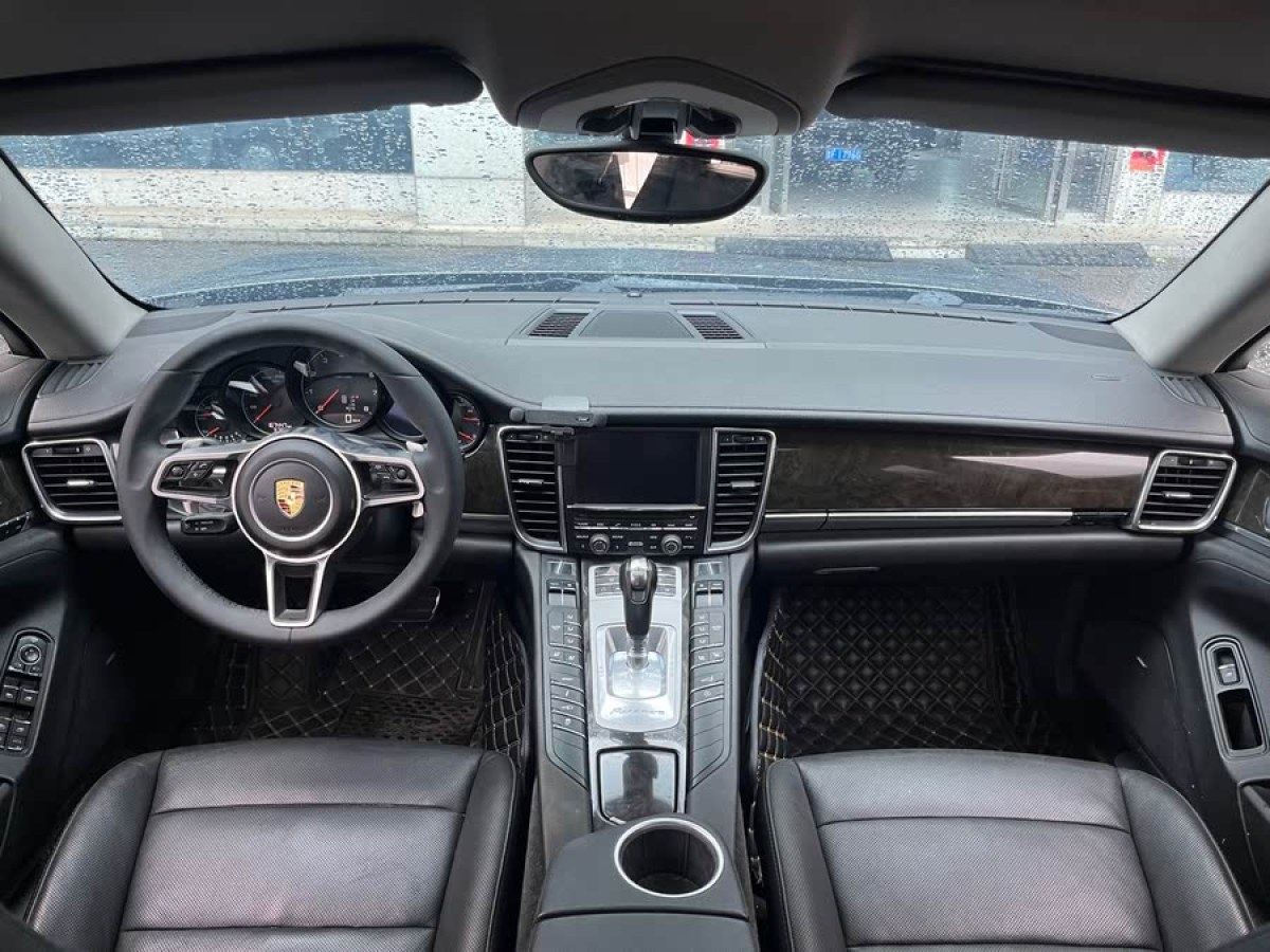 保時(shí)捷 Panamera  2013款 Panamera Platinum Edition 3.6L圖片